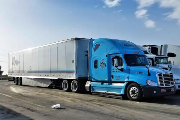 Information that you should know about auto transport rates.